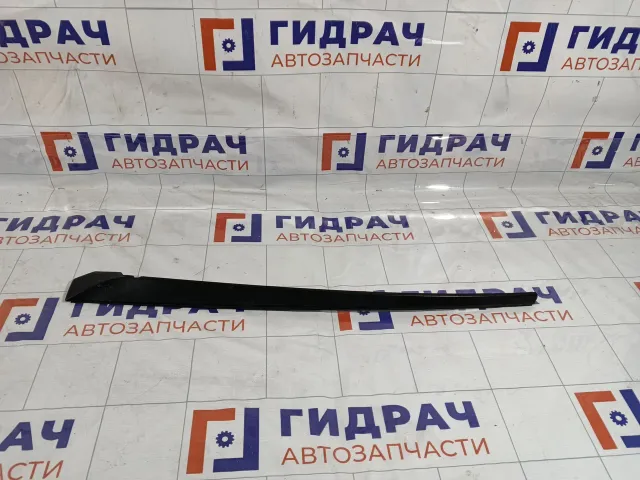Молдинг заднего стекла правый Hyundai Verna 871341E000