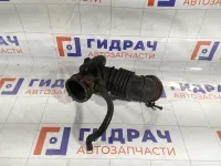 Патрубок воздушного фильтра Hyundai Verna 281381G200