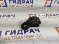 Кронштейн двигателя правый Hyundai Verna 218201G000