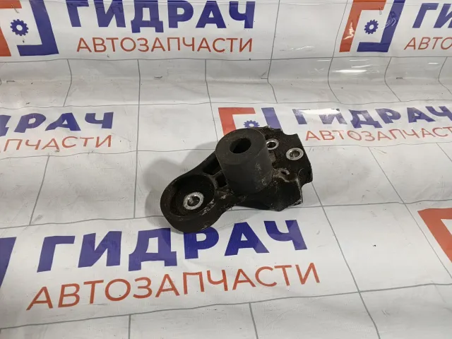Кронштейн двигателя правый Hyundai Verna 218201G000