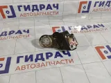 Кронштейн двигателя правый Hyundai Verna 218201G000