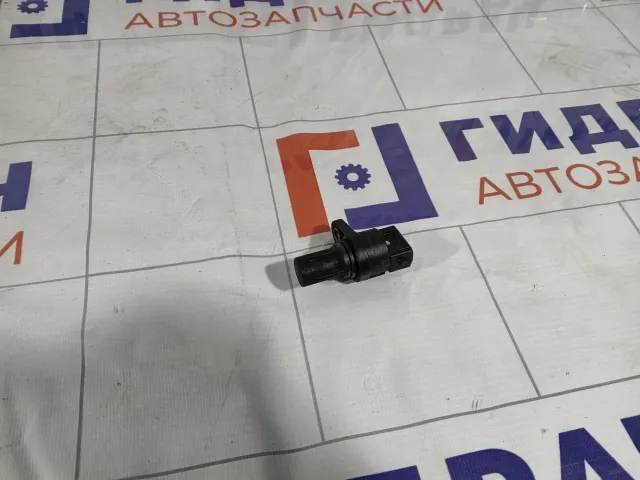 Датчик положения распредвала Hyundai Verna 3935026900