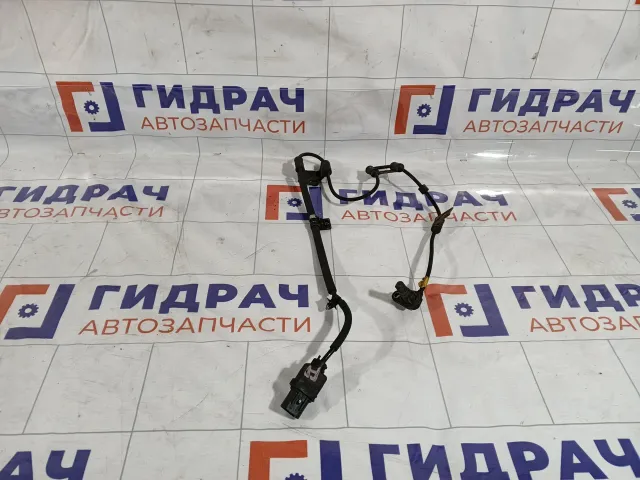 Датчик ABS передний правый Hyundai Verna 956711E000