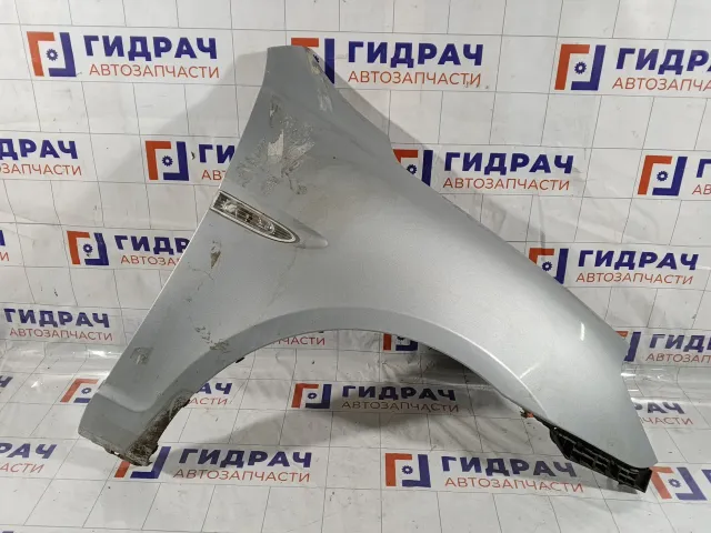 Крыло переднее правое Hyundai Verna 663210P300