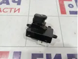 Кнопка стеклоподъемника Hyundai I30 (FD) 93575-2L011