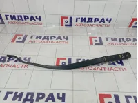 Поводок стеклоочистителя передний правый Hyundai I30 (FD) 98321-2L010