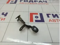 Ручка открывания лючка бензобака Hyundai I30 (FD) 81570-2H001