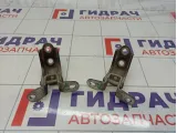 Петли двери передней правой Hyundai I30 (FD)