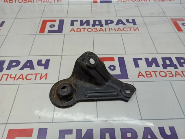 Кронштейн передней балки правый Hyundai I30 (FD) 62477-2H000
