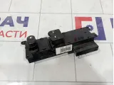 Блок управления стеклоподъемниками Hyundai I30 (FD) 93570-2L100