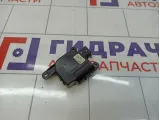 Моторчик заслонки отопителя Hyundai I30 (FD)