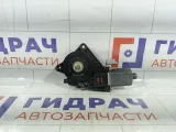 Моторчик стеклоподъемника передний левый Hyundai i30 824502R000