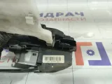 Замок двери задней правой Hyundai i30 814202L000