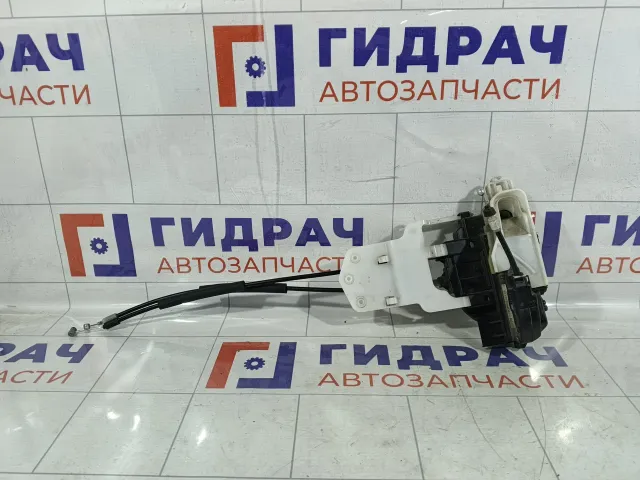 Замок двери передней левой Hyundai i30 813102L020