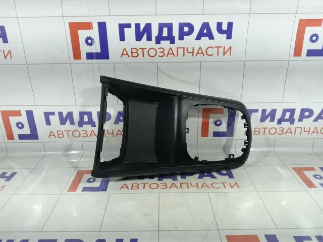 Накладка консоли верхняя Hyundai i30 846512R050XP
