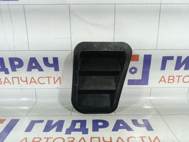 Решетка вентиляционная правая Hyundai i30 975102F200