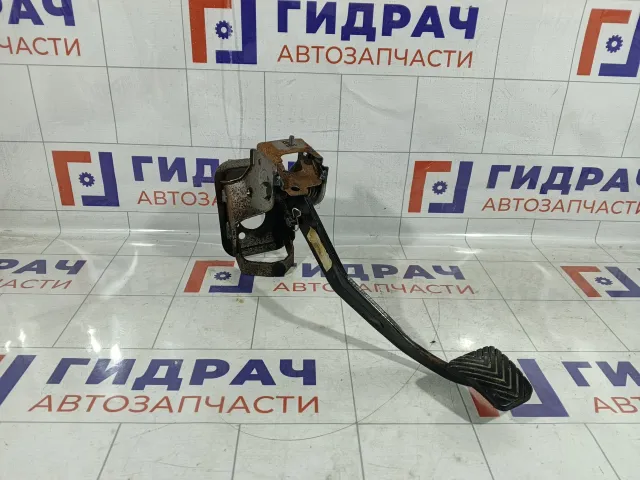 Педаль сцепления Hyundai i30 328022H120