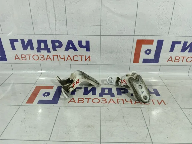 Петли двери передней правой Hyundai i30 793202E000
