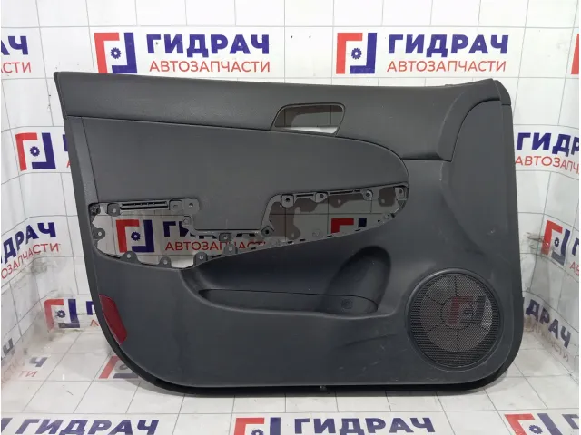 Обшивка двери передней левой Hyundai i30 823012R180XP