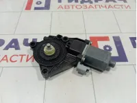Моторчик стеклоподъемника переднего правого Hyundai i30 824602R000