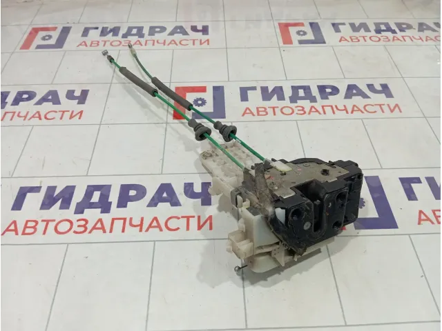 Замок двери передней левой Hyundai i30 813102L020