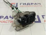Замок двери передней левой Hyundai i30 813102L020