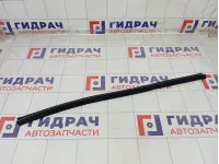 Уплотнитель стекла переднего правого Hyundai i30 822412L000