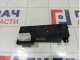 Блок управления стеклоподъемниками Hyundai i30 935702L100