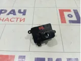 Кнопка стеклоподъемника Hyundai i30 935752L011