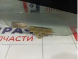 Стекло двери задней правой Hyundai i30 834202L010