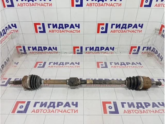 Привод передний правый Hyundai i30 495002L010