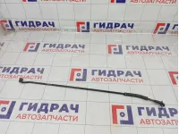 Держатель капота Hyundai i30 811702R000