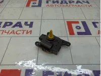 Моторчик заслонки отопителя (печки) Hyundai i30