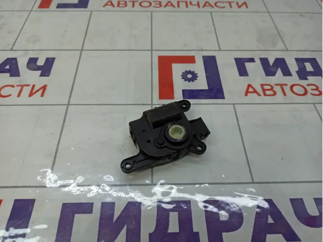 Моторчик заслонки отопителя (печки) Hyundai i30