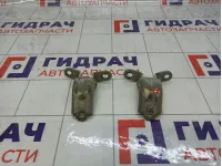 Петли двери передней левой Hyundai i30