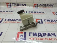 Цилиндр тормозной главный Hyundai i30 585101H000