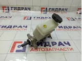 Цилиндр тормозной главный Hyundai i30 585101H000