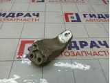 Кронштейн двигателя правый Hyundai i30 218152H000