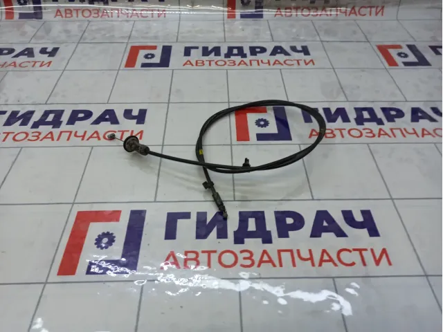 Трос открывания капота Hyundai i30 811902R000
