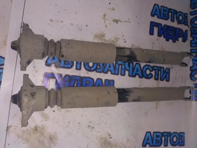 стойка задняя унив шт Hyundai i30 2013