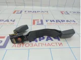 Ответная часть ремня безопасности задняя левая Hyundai i40 (VF) 898303Z000RY.