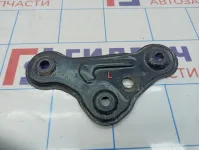 Кронштейн передней балки левый Hyundai i40 (VF) 62476-3Z000.