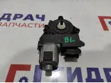 Моторчик стеклоподъемника задний левый Hyundai i40 (VF) 83450-3Z010.