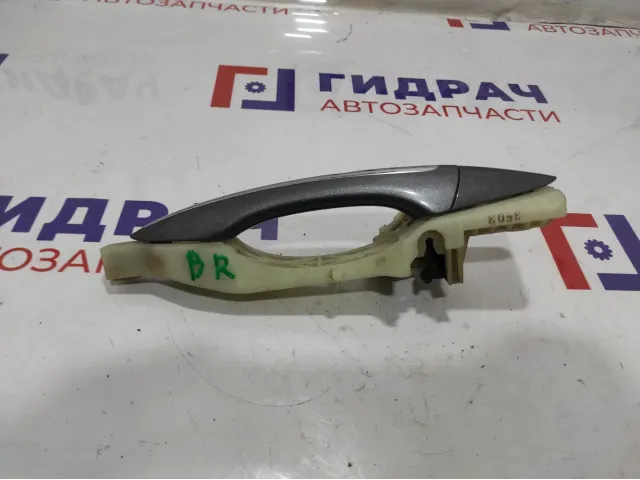Ручка двери задней наружная правая Hyundai i40 (VF) 83665-3Z000.