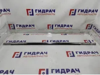 Накладка стекла переднего левого Hyundai i40 (VF) 82210-3Z000.