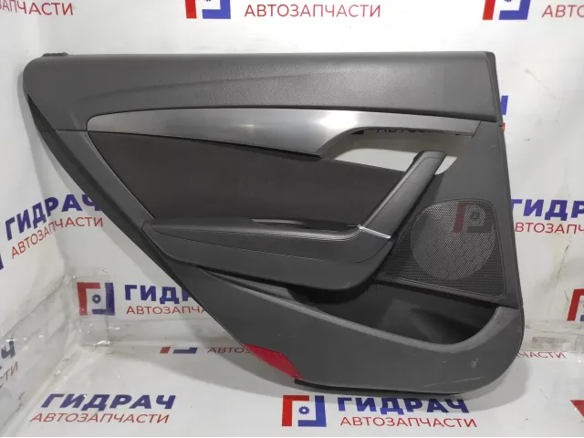 Обшивка двери задней левой Hyundai i40 (VF) 83307-3Z130-RY4. Царапины.