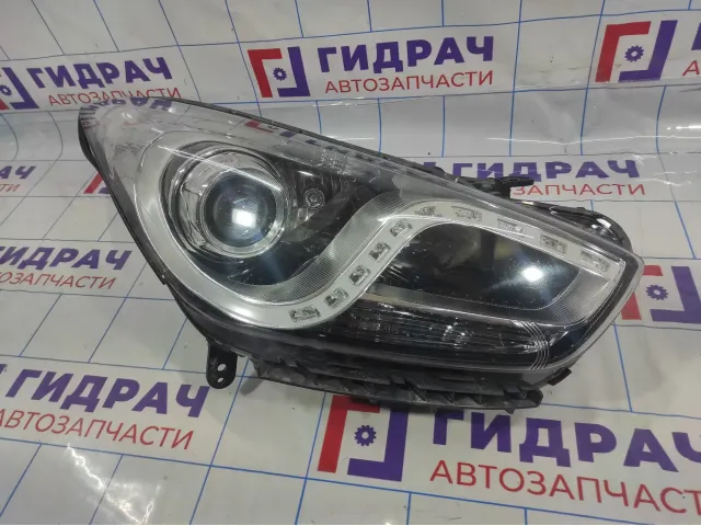 Фара правая Hyundai i40 (VF) 92102-3Z325. С блоком ксенона.