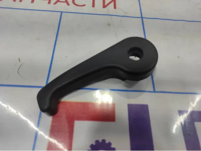 Ручка открывания капота Hyundai i40 (VF) 81181-2B000.