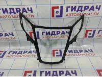 Накладка декоративная Hyundai i40 (VF) 84740-3Z000. На торпедо центральная.