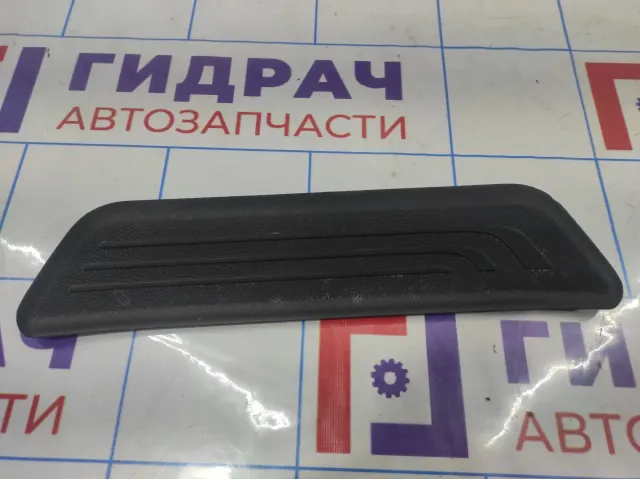 Накладка порога внутренняя задняя левая Hyundai i40 (VF) 85878-3Z000.